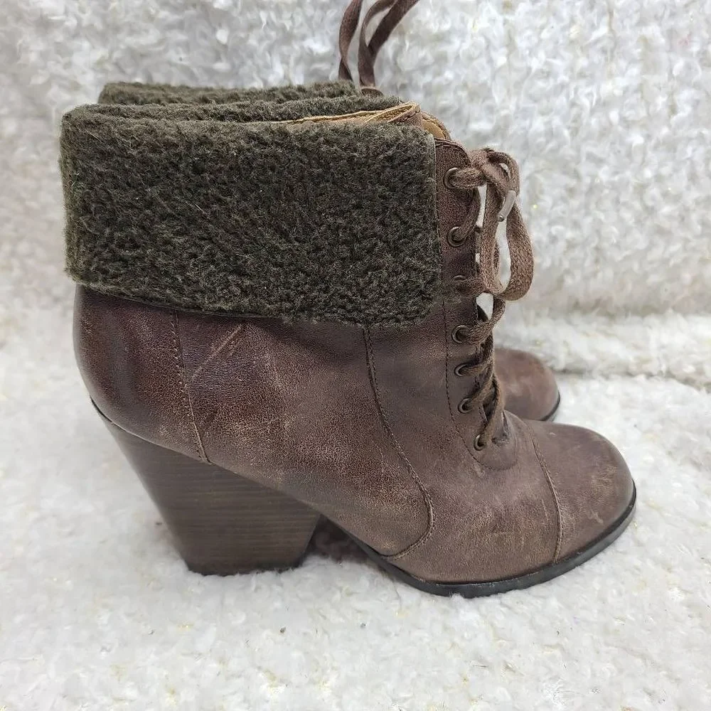 5/48‎ Abigail Leather Laceup Ankle Boots sz 38